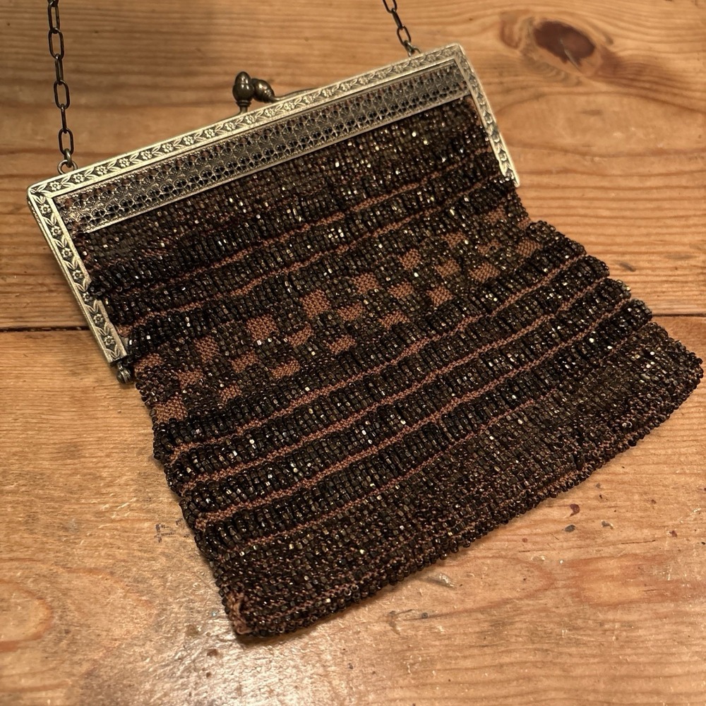 VTG Antique Mesh Flapper Beaded Purse Bag 6x6 Brown Embossed Brass Kiss Lock